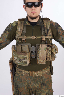 Photos Frankie Perry Army KSK Recon Germany upper body 0004.jpg